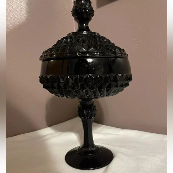 Vintage Indiana Glass Tiara Black Diamond Point Covered Candy Dish W/ Lid 12" - Picture 7 of 8
